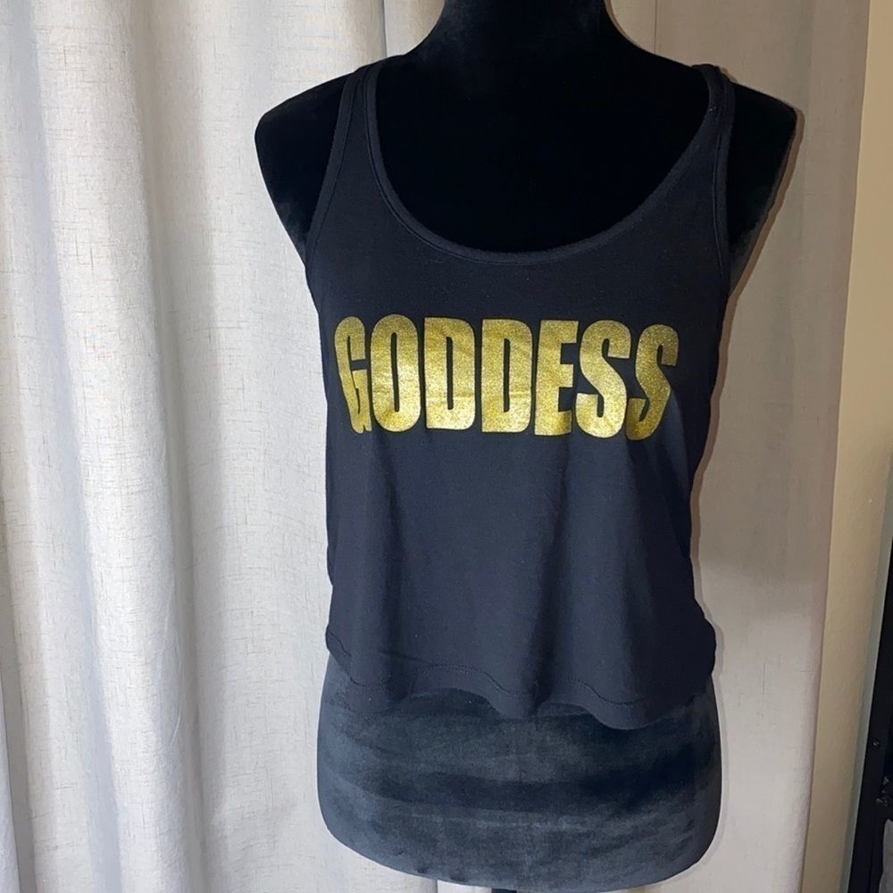 #29 Goddess tank top loose fit.   Crop top